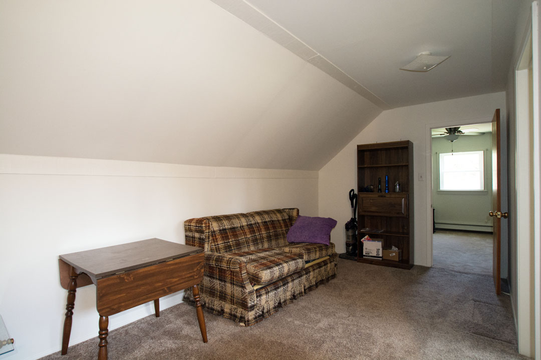 2nd floor living area -