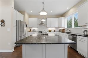2440 edgewood trace.13