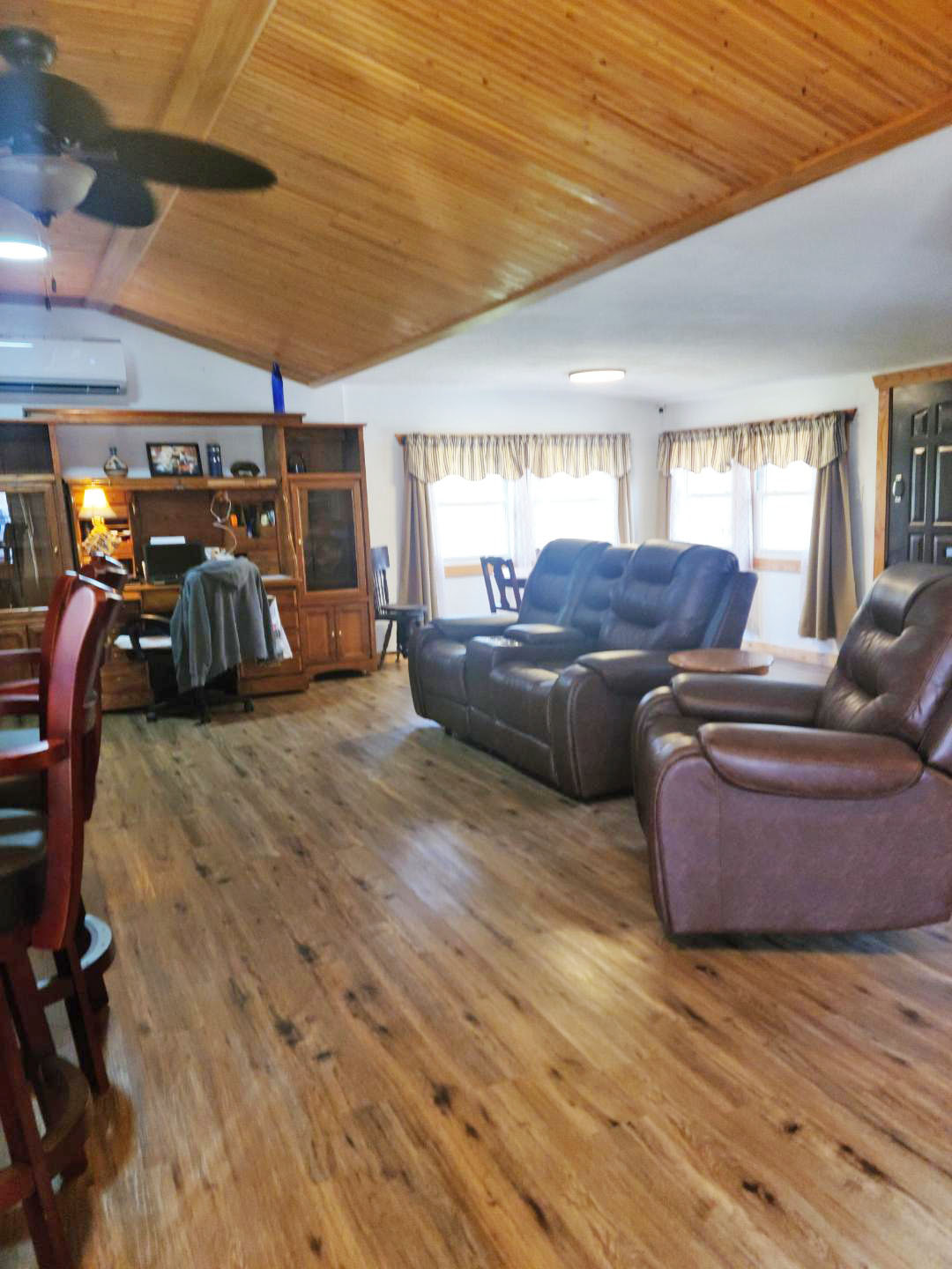 7899 lakewood.11